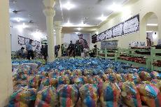 العتبة الحسينية تستمرّ بحملات توزيع السلال الغذائية للعوائل المتعففة في ناحية الدبوني