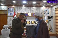 العتبة الحسينيّة تُقدّم التهنئة والهدايا في يوم الشرطة العراقي