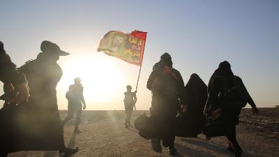 عدسة نشاطات العتبة الحسينية ترافق مسيرة الاربعين من اقصى جنوب العراق