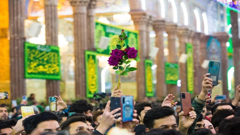 إحتفالية في الصحن الحسيني الشريف بمناسبة ولادة السيدة فاطمه الزهراء