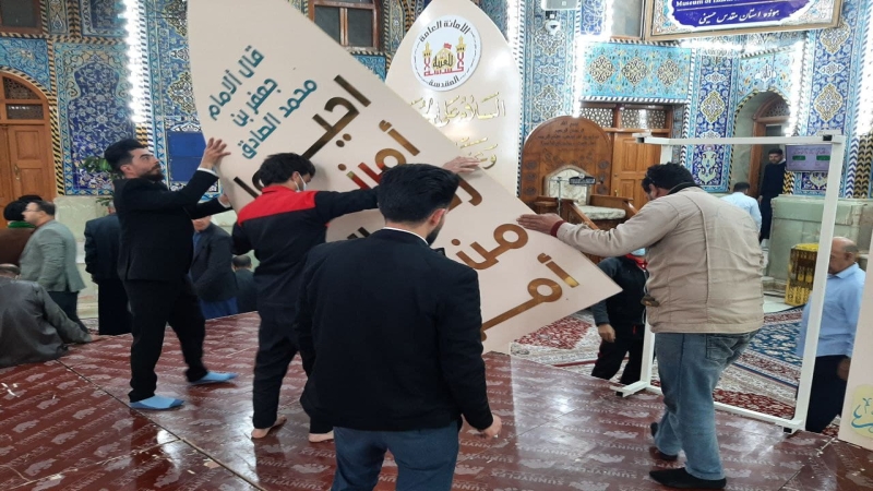 بالصور..بسواعد كوادر العتبة الحسينية تحضيرات مستمرة لمناسبة ذكرى مولد الامام الحسين عليه السلام