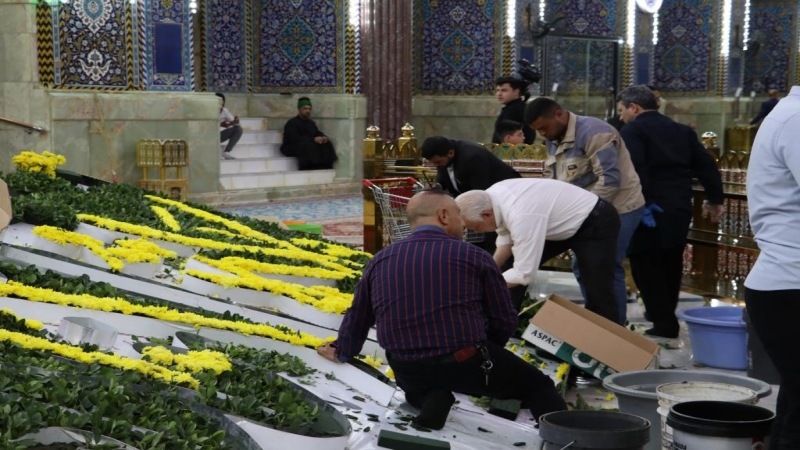 شاهد بالصور تحضيرات مستمرة لأحياء ذكرى ولادة الامام الحسين عليه السلام