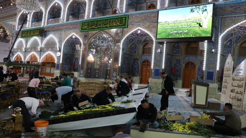 شاهد بالصور تحضيرات مستمرة لأحياء ذكرى ولادة الامام الحسين عليه السلام