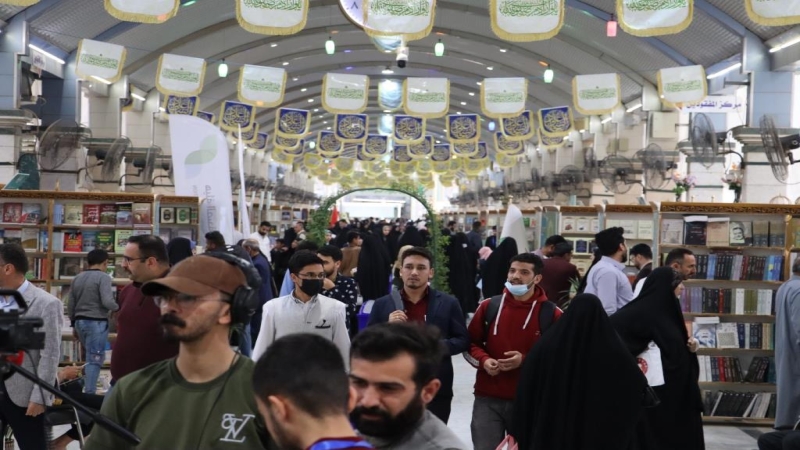 معرض كربلاء الدولي للكتاب يشهد إقبال واسع من قبل الزائرين والقراء