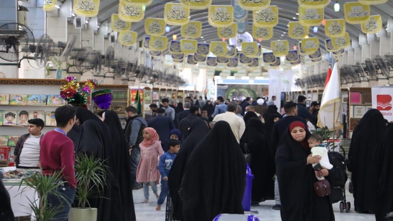 معرض كربلاء الدولي للكتاب يشهد إقبال واسع من قبل الزائرين والقراء