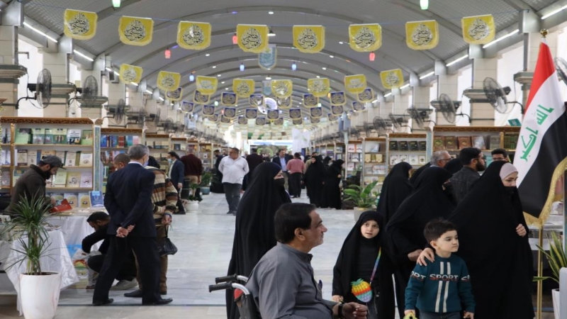 معرض كربلاء الدولي للكتاب يشهد إقبال واسع من قبل الزائرين والقراء