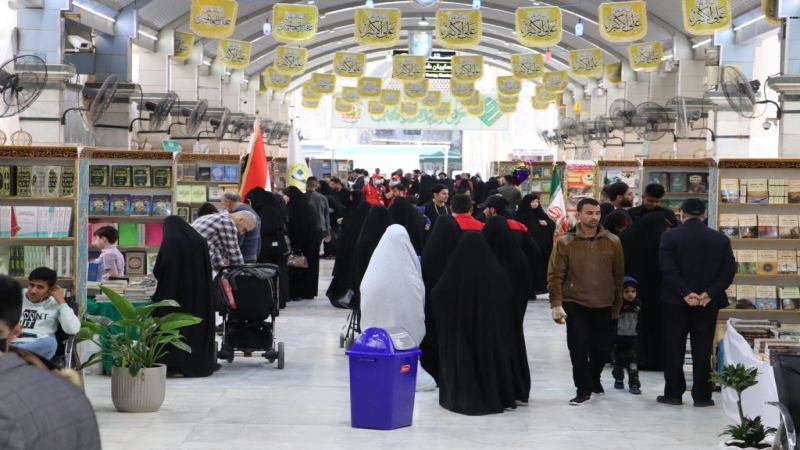 معرض كربلاء الدولي للكتاب يشهد إقبال واسع من قبل الزائرين والقراء